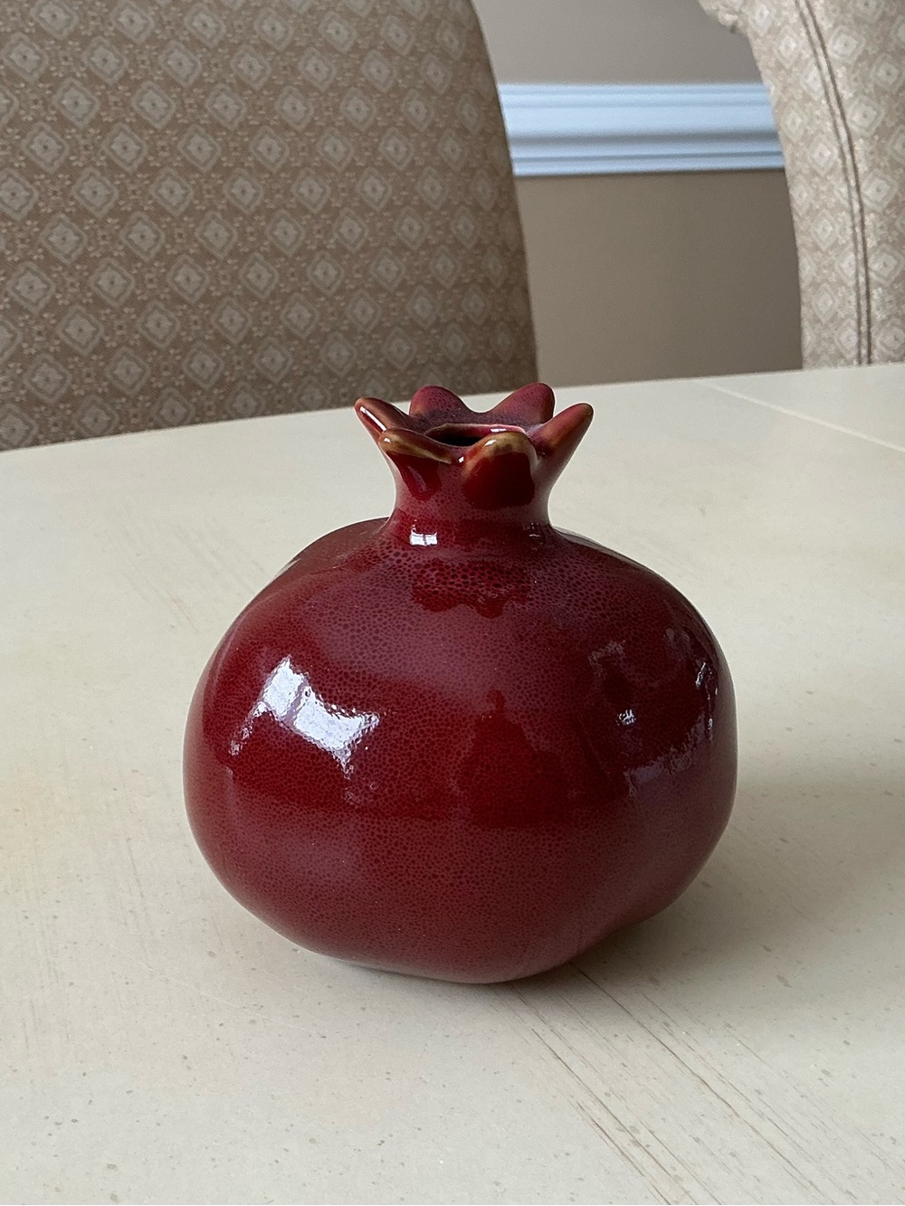 NWOT Ceramic Pomegranate Bud Vase Decor 🌹